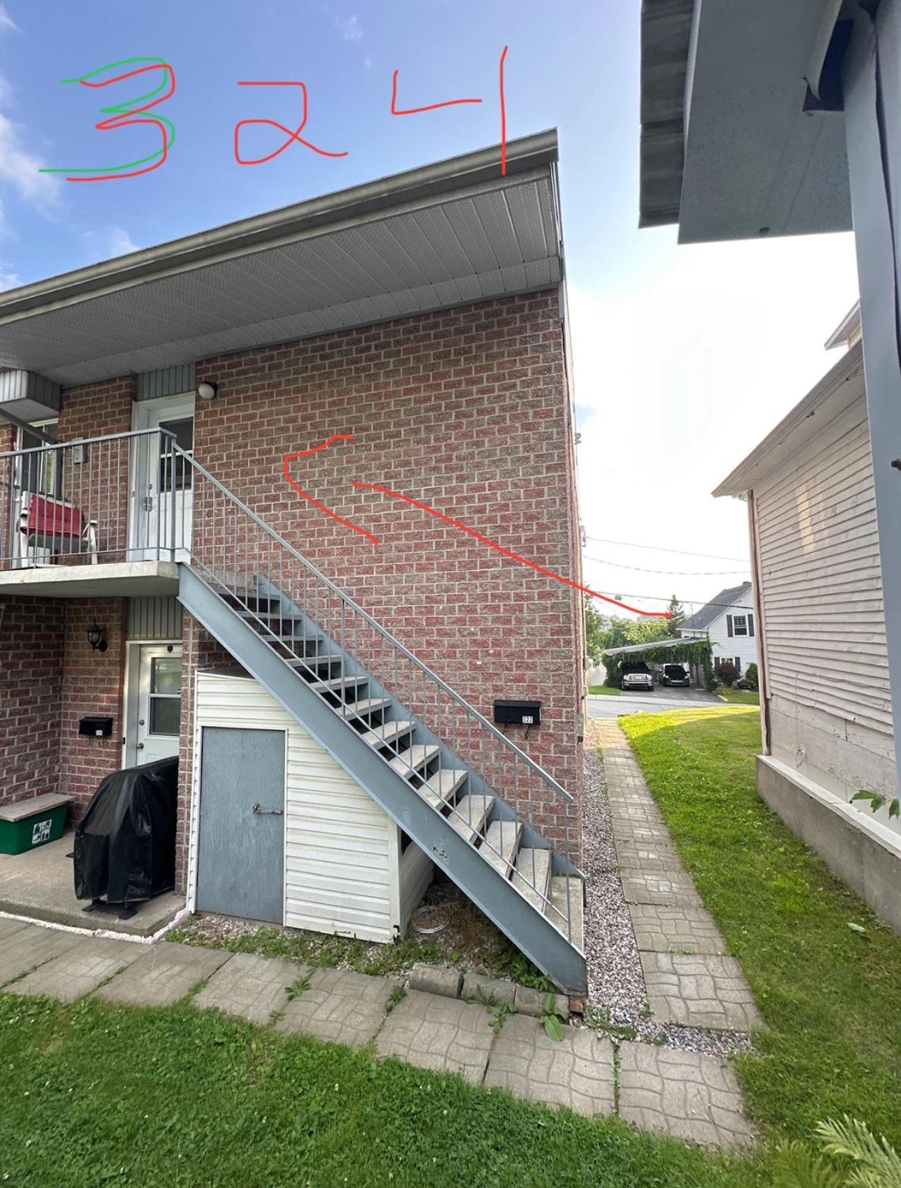 Quiet, Comfortable Great Location 2 Bedroom Sherbrooke Exteriér fotografie