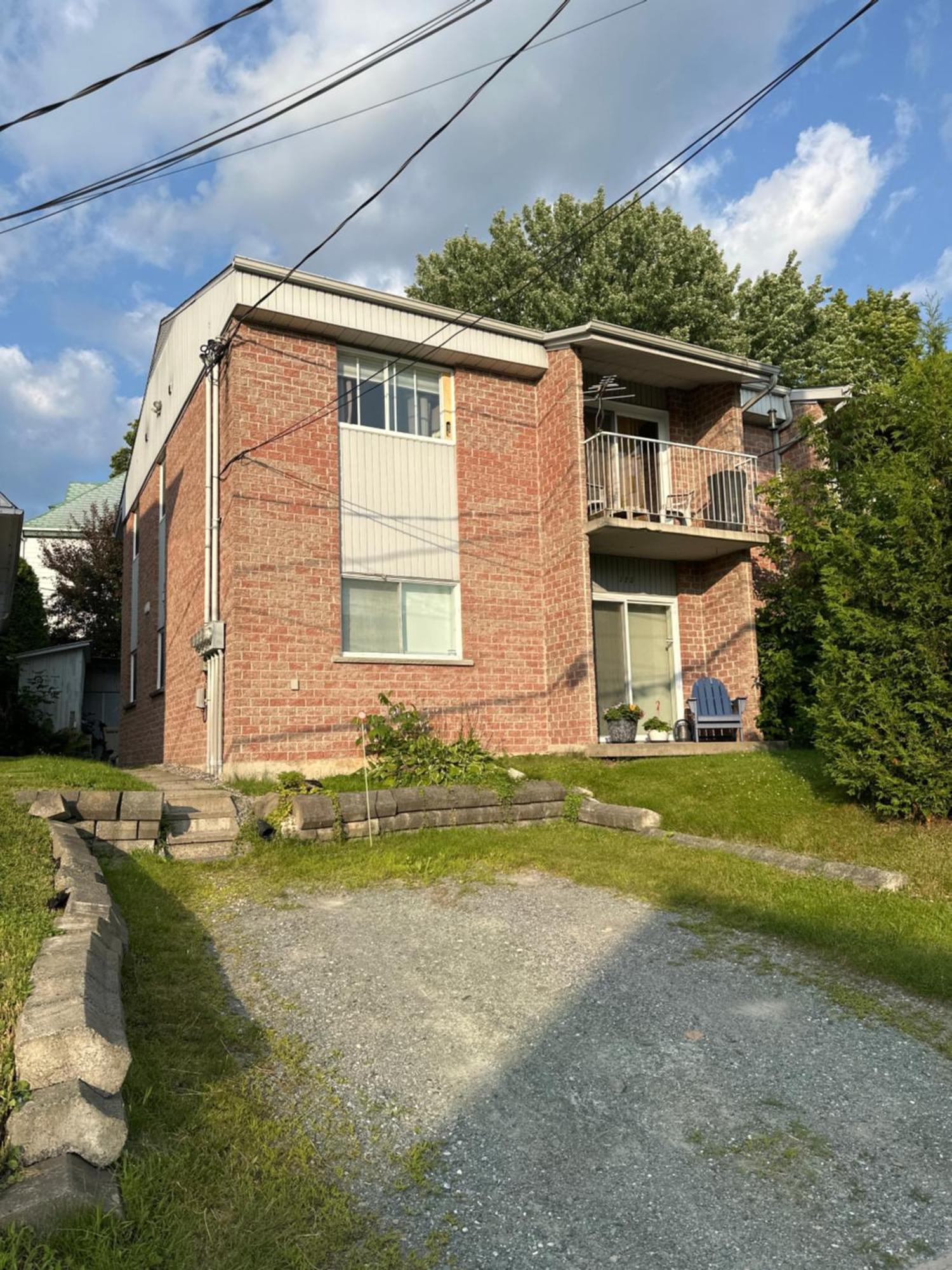 Quiet, Comfortable Great Location 2 Bedroom Sherbrooke Exteriér fotografie